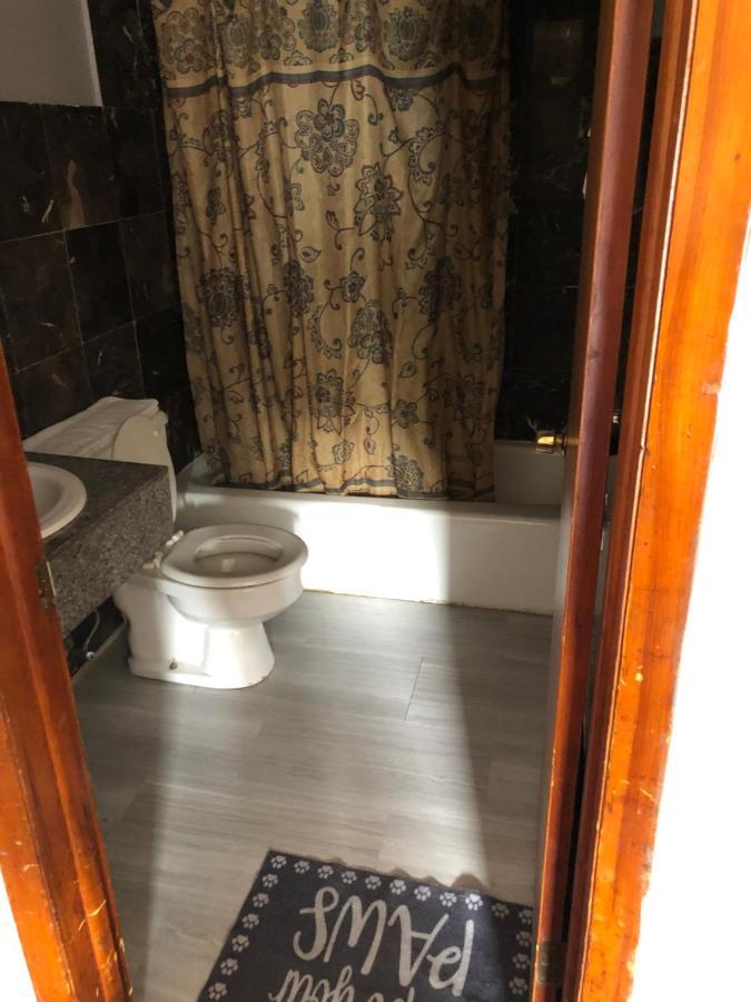 New Rome Motel Bagian luar foto